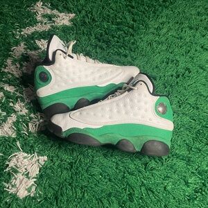 Air Jordan 13 Retro Lucky Green